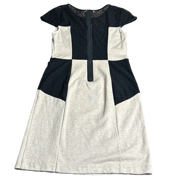 Lace colorblock dress. SM, Feminine,romantic,classic,event,boss lady,career EC - Picture 10 of 11